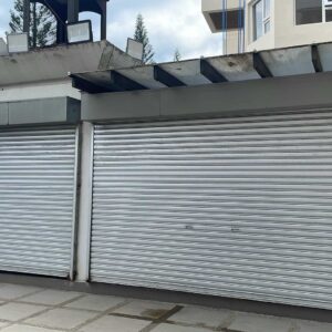 Manual, Galvanized Roll Up Door (3m wide x 2.7m high)